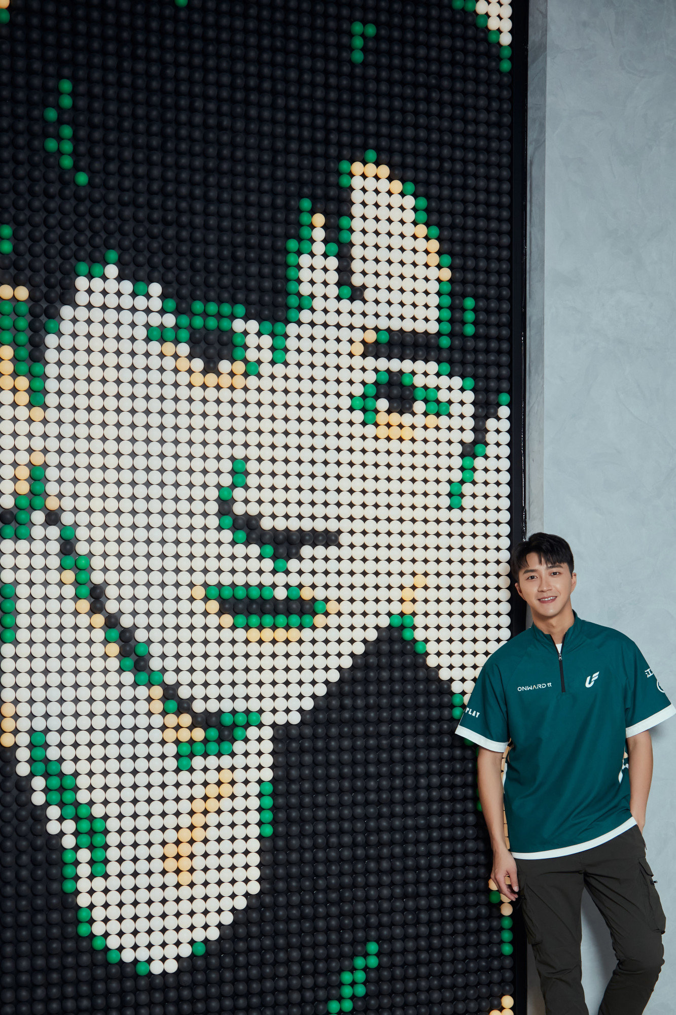 江宏傑桌球館開幕