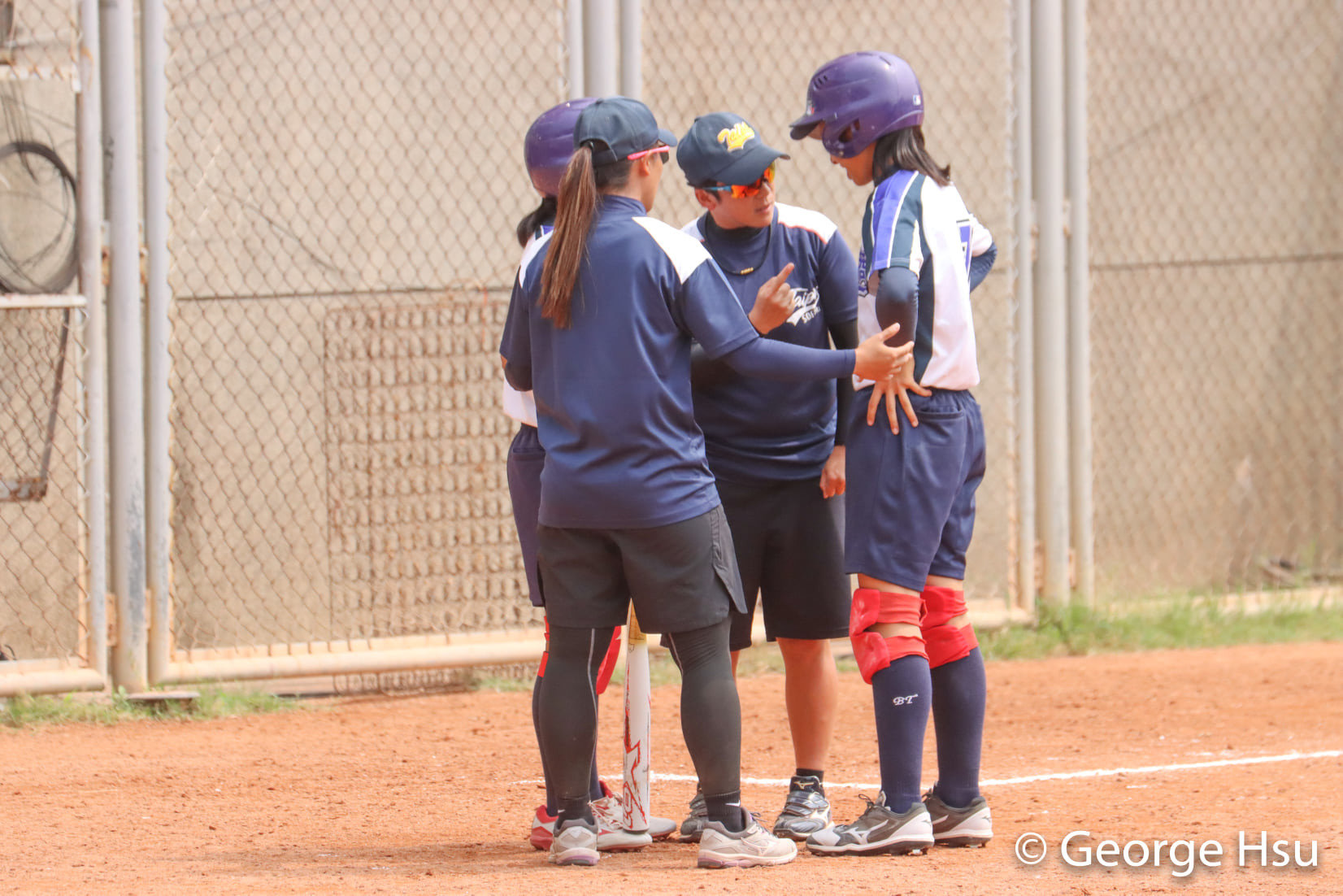 潘慈惠教練指導士林高商女壘隊