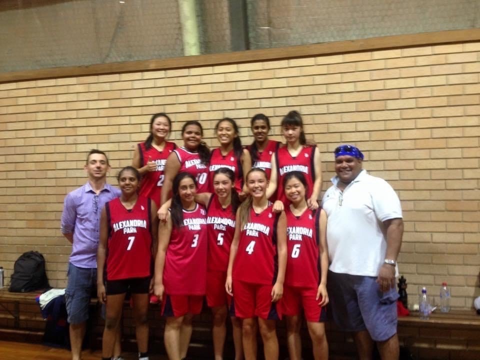 Ken Heng Cheung Diana 靳亨祥 Diana