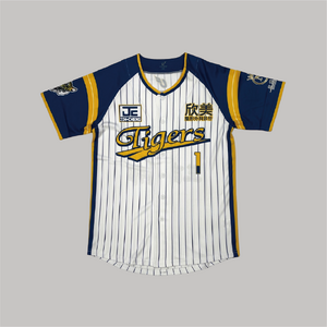 欣美診所棒球服